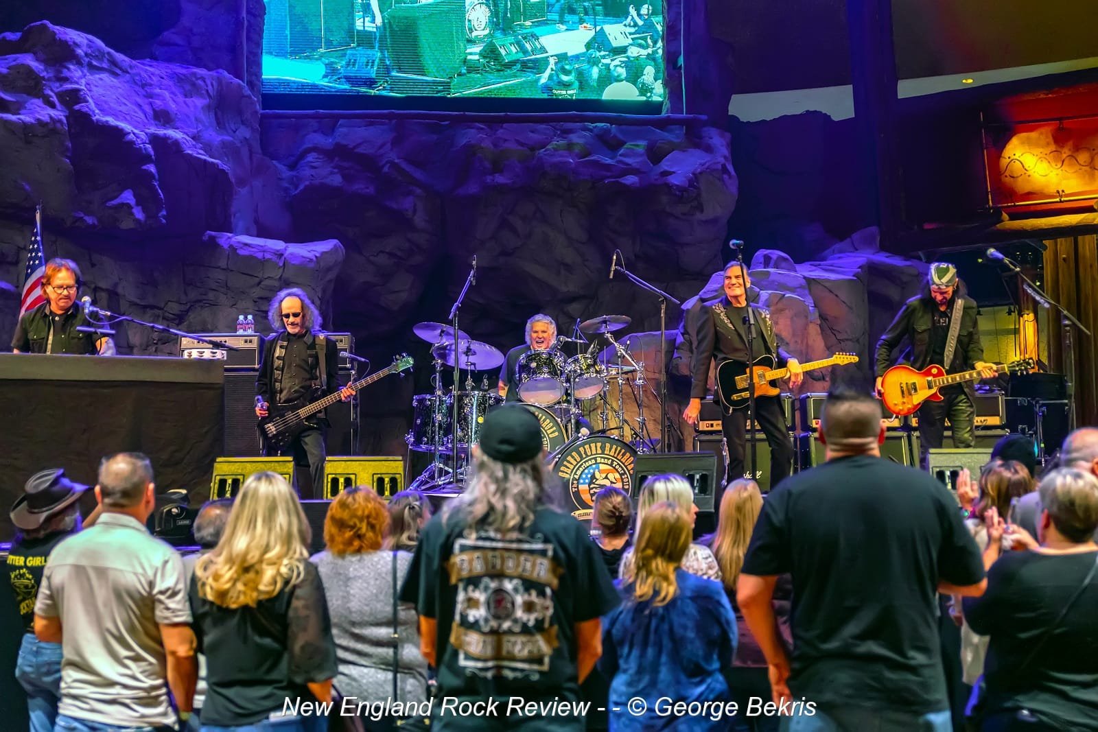 Grand Funk Railroad Mohegan Sun October 19, 2019 New England Rock Review